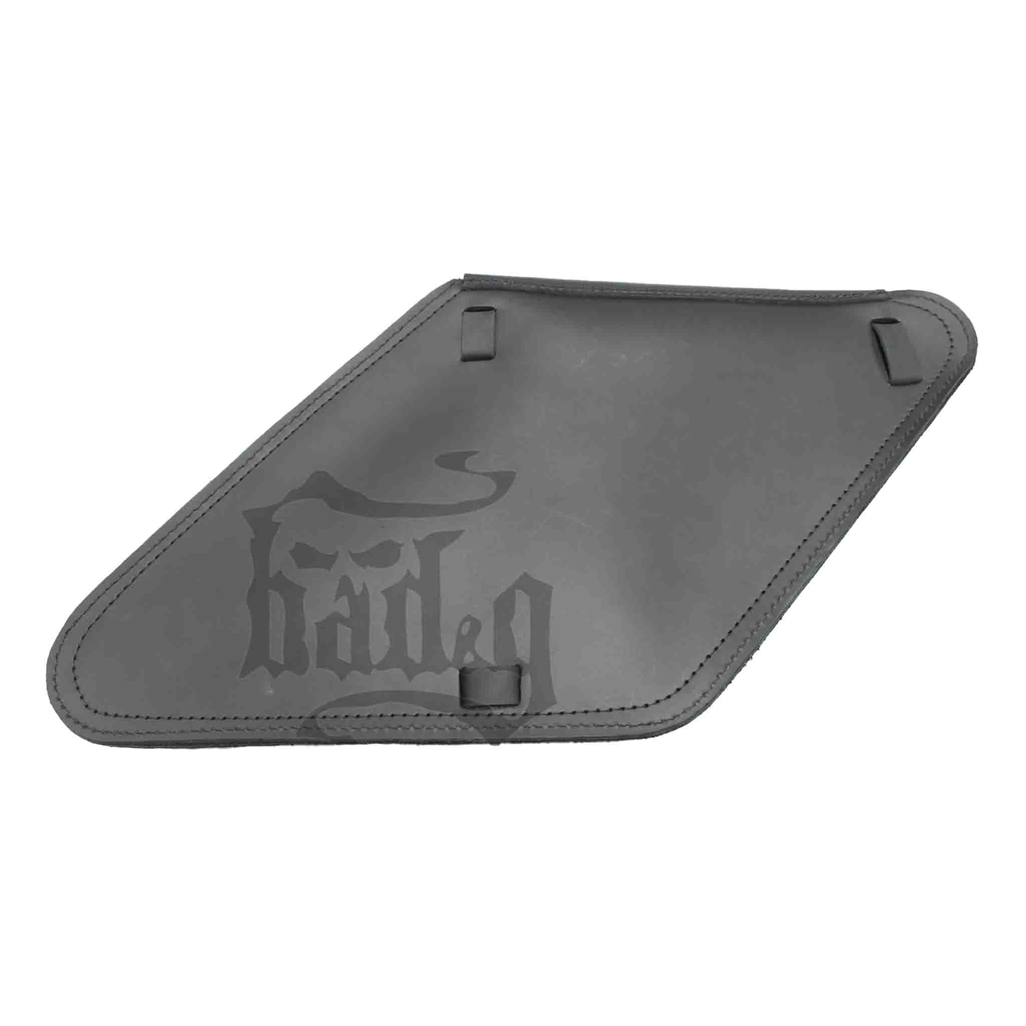 Upgrade your Harley-Davidson® Dyna with the DL05 Dyna Left Side Solo Bag. Hand crafted in USA with premium leather and top quality hardware. Durable and stylish, it's the perfect saddlebag for your motorcycle.