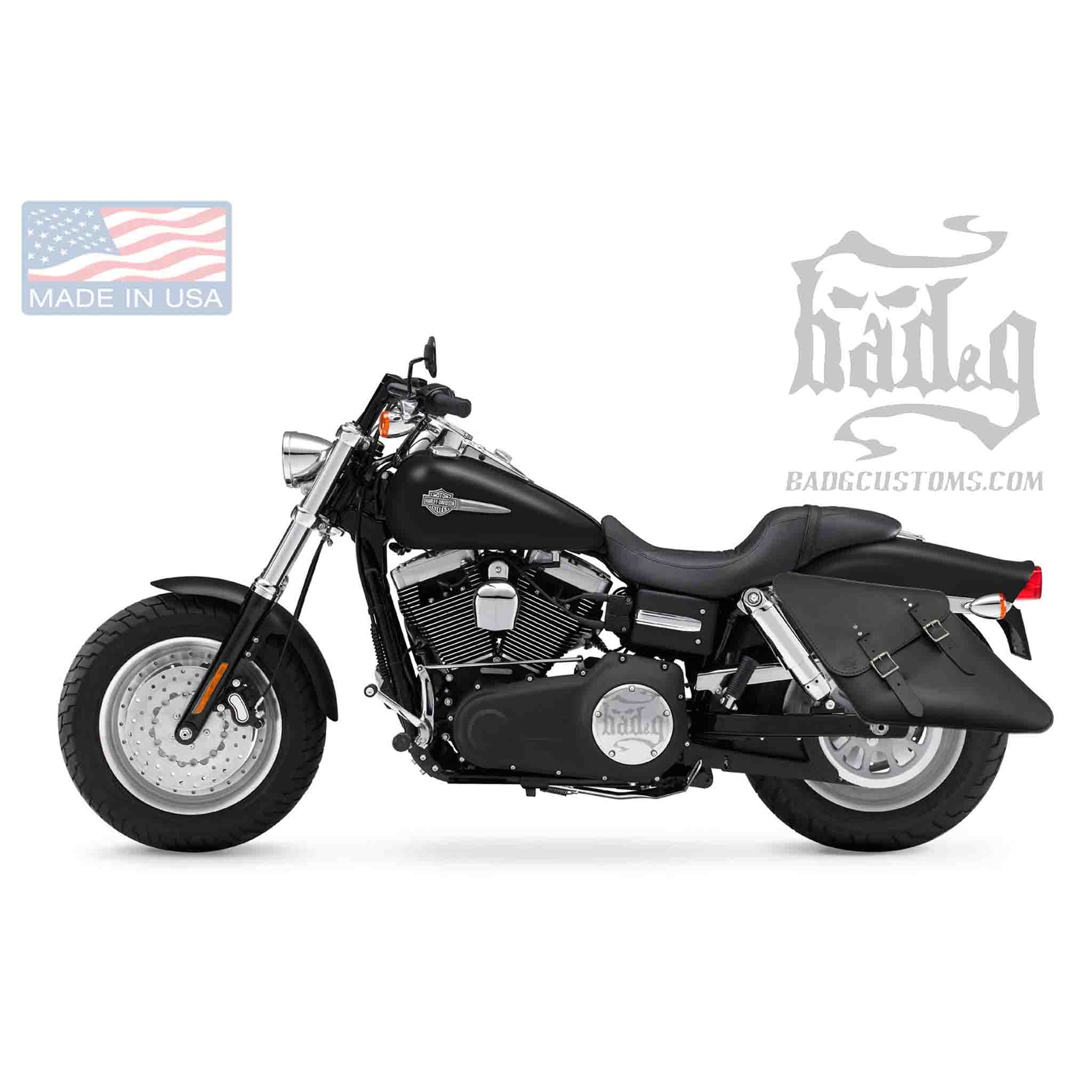 Upgrade your Harley-Davidson® Dyna with the DL05 Dyna Left Side Solo Bag. Hand crafted in USA with premium leather and top quality hardware. Durable and stylish, it's the perfect saddlebag for your motorcycle.